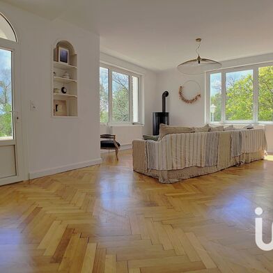 Maison 8 pièces 355700 €