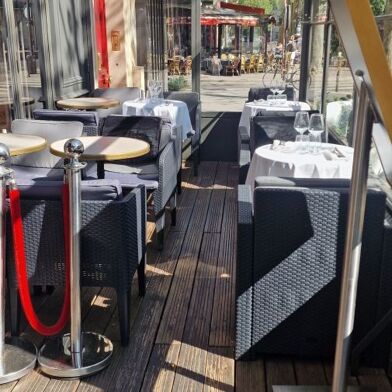 Commerce  400000 €