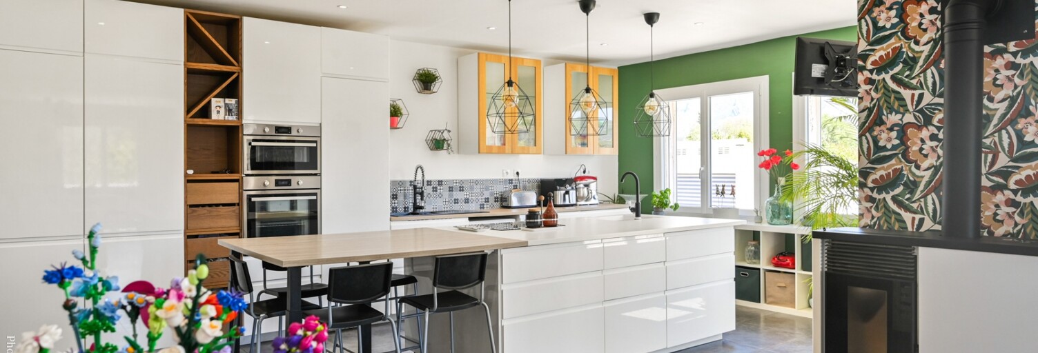 Maison 8 Pièces 233 m² à vendre à Aubagne (13400)