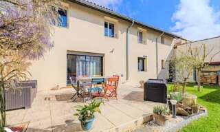 Maison 5 Pièces 138 m² à vendre à Vayres (33870)