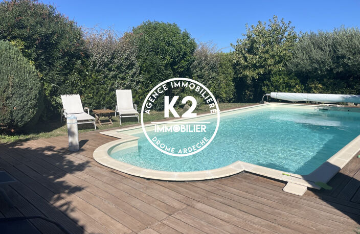 FERME EN PIERRE DE 157 M² SECTEUR EST — photo 4