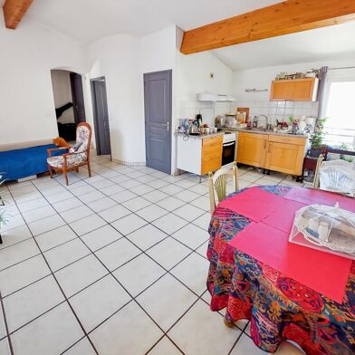 Appartement 3 pièces 122300 €