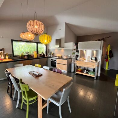 Maison 6 pièces 690000 €