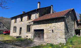 Maison 7 Pièces 100 m² à vendre à Saint-Hilaire-les-Courbes (19170)