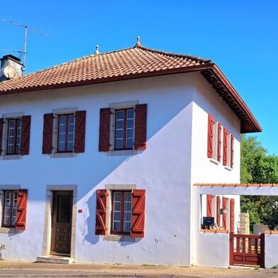 Maison 7 pièces 499000 €