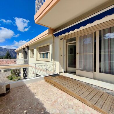 Appartement 3 pièces 135000 €