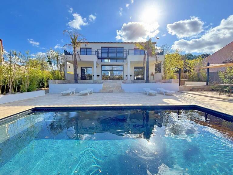 Superbe Villa Contemporaine avec piscine — photo 1