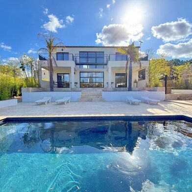 Maison 5 pièces 595000 €