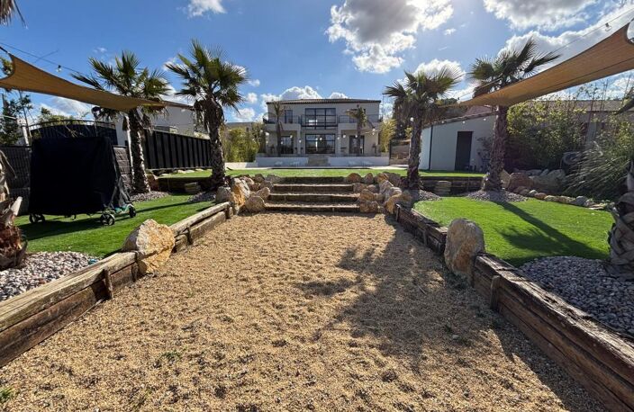 Superbe Villa Contemporaine avec piscine — photo 2