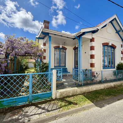 Maison 5 pièces 445000 €