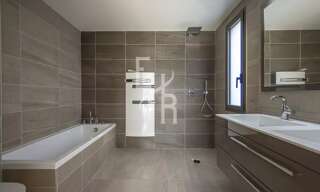 Maison 5 Pièces 141 m² à vendre à Mougins (06250)