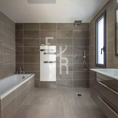 Maison 5 pièces 2350000 €