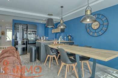 Immeuble  206000 €