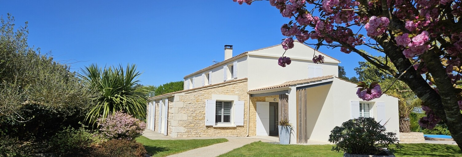 Maison 7 Pièces 168 m² à vendre à Saint-Agnant (17620)