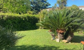 Maison 5 Pièces 130 m² à louer à Antibes (06600)