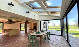 Maison 8 Pièces 335 m² à vendre à Noyon (60400)