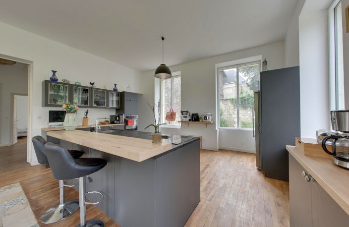 Vente maison 14 pièces 350 m² Château-Thierry (02400) — photo 2