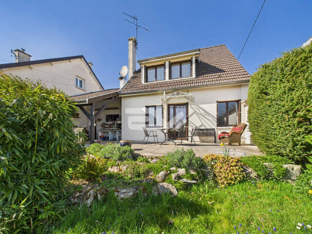 Maison individuelle située dans le massif de Saint Thierry — photo du bien