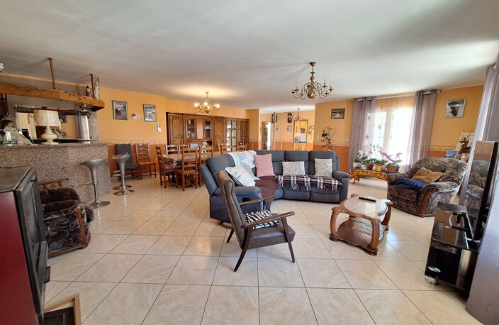 Villa 160 m² avec piscine — photo 3