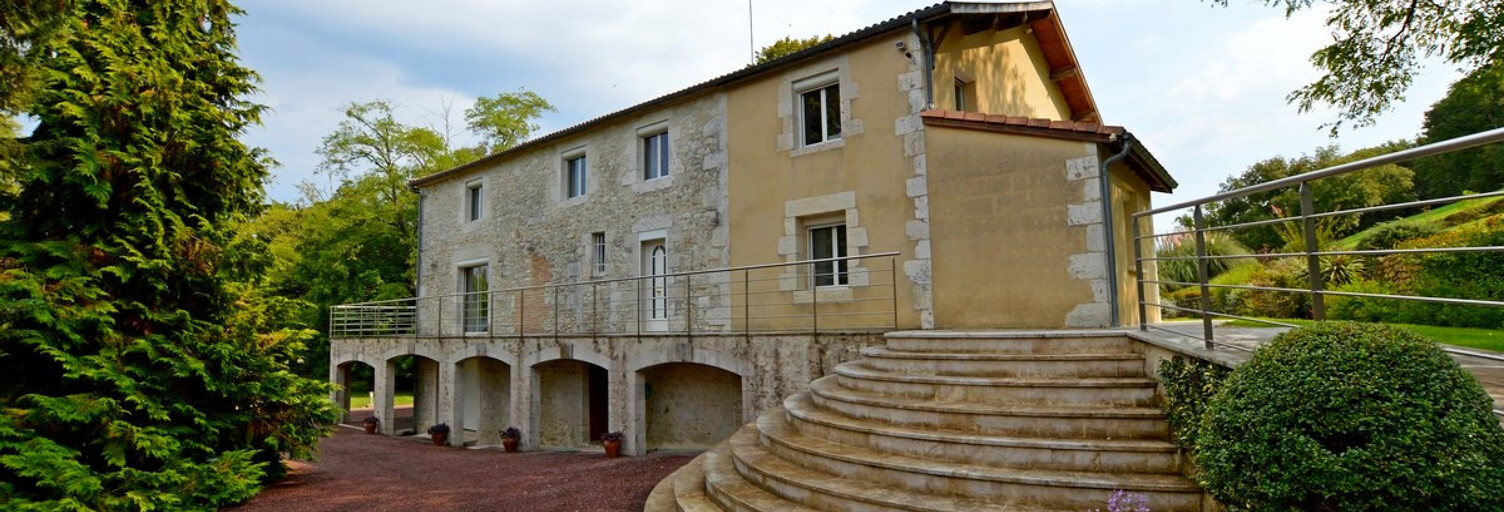 Maison 9 Pièces 340 m² à vendre à Duras (47120)