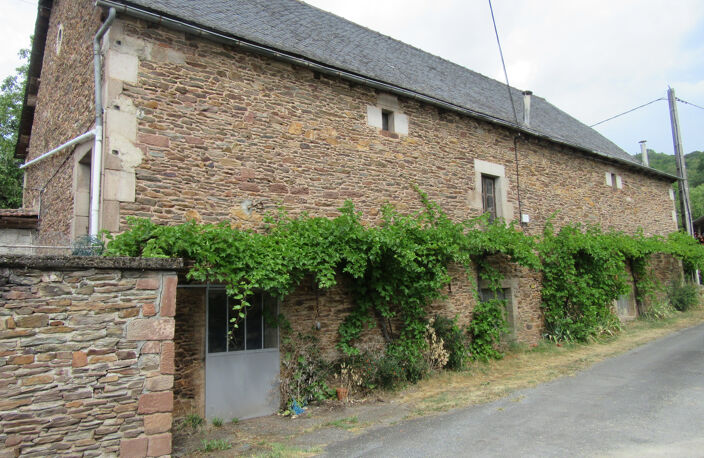 CONQUES EN ROUERGUE ENSEMBLE IMMOBILIER EN PIERRE AVEC TERRAIN  — photo 5