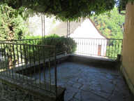 CONQUES Maison en pierre et colombages avec terrasse, terrain et garage — photo 2
