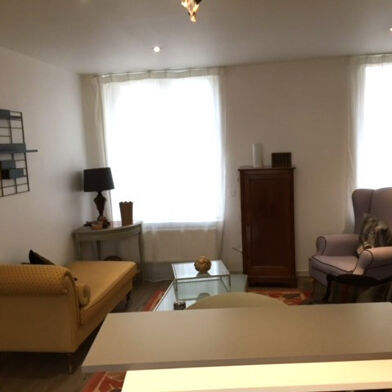 Appartement  550 €