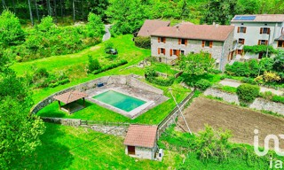 Maison 6 Pièces 215 m² à vendre à Saint-Jean-Chambre (07240)