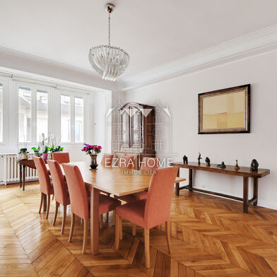 Appartement 8 pièces 4730000 €