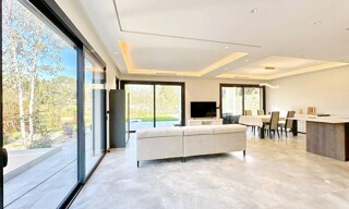 Maison 5 Pièces 220 m² à vendre à Valbonne (06560)