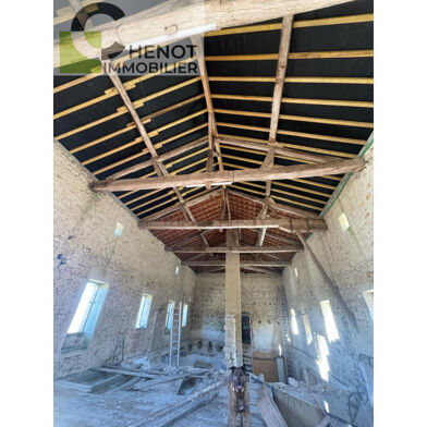 Immeuble  148000 €