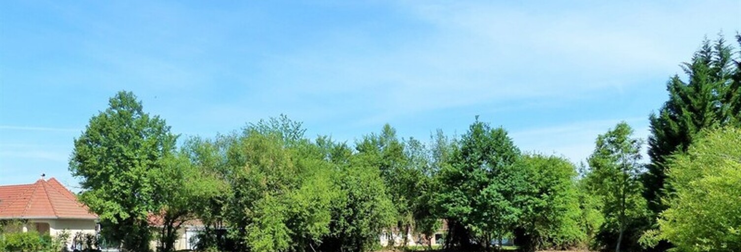 Terrain  2118 m² à vendre à Barbazan-Debat (65690)