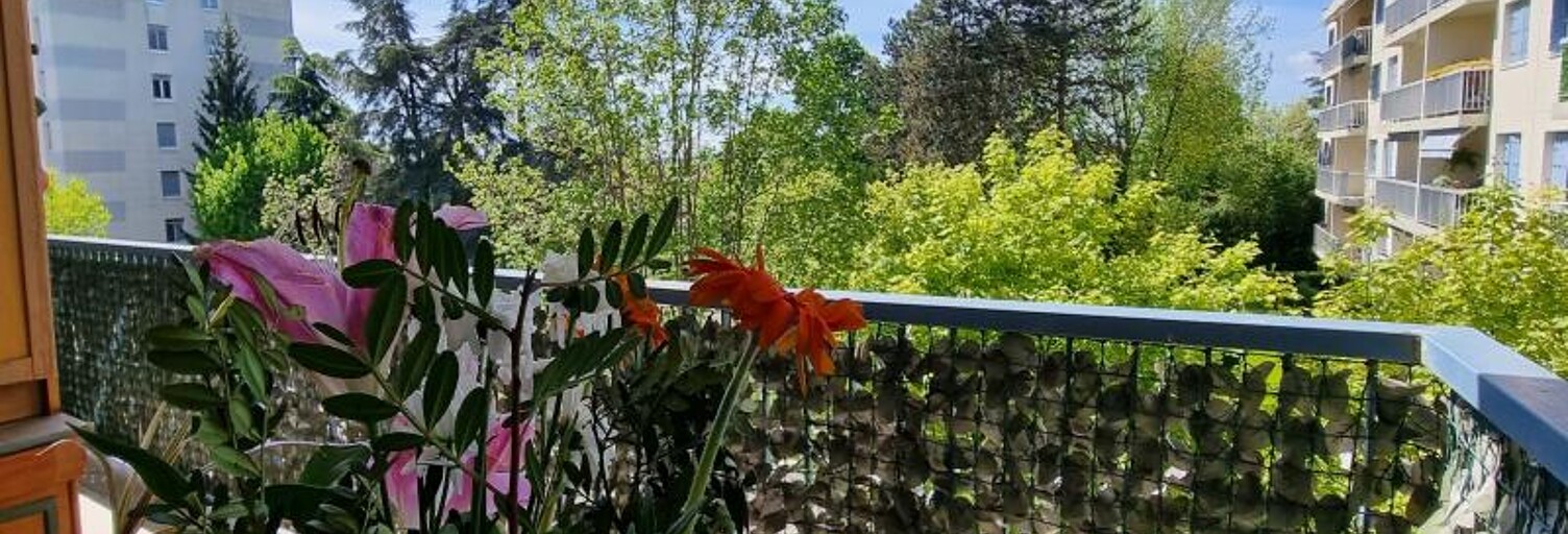 Appartement 5 Pièces 93 m² à vendre à Meyzieu (69330)