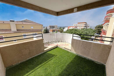 Appartement 3 pièces 983 €