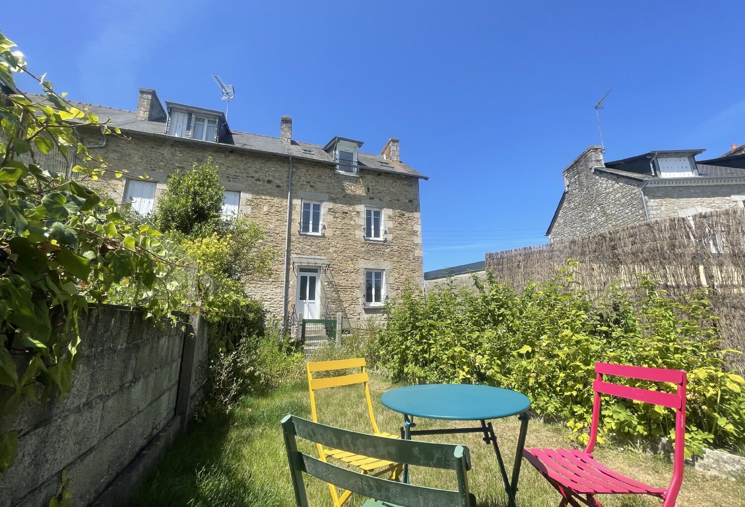 SOUS OFFRE-  MAISON - SOQUET IMMOBILIER - CENTRE DE DINAN — photo 1