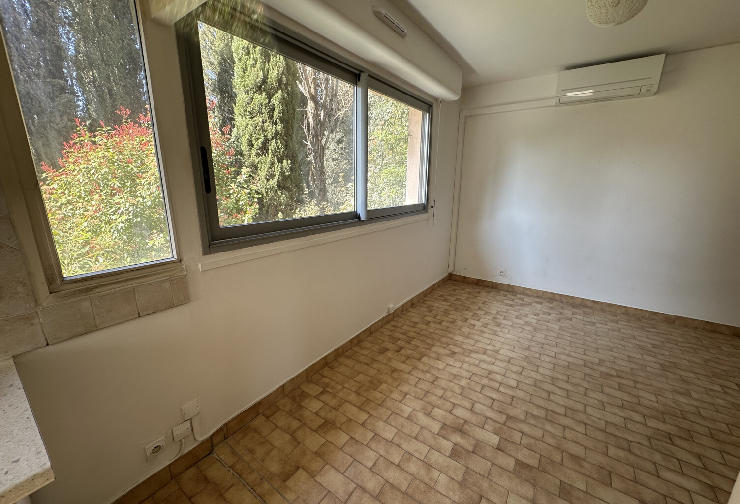 Vente - Montpellier - Boutonnet / beaux-arts -  3 pièces dup — photo 1