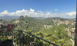 Appartement 4 Pièces 83 m² à vendre à Cagnes-sur-Mer (06800)