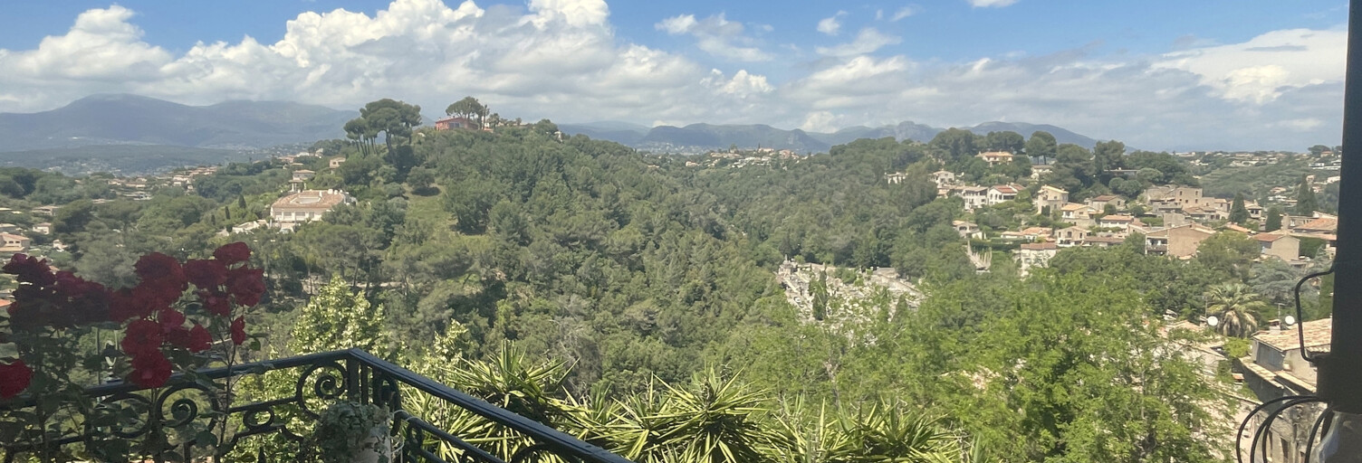 Appartement 4 Pièces 83 m² à vendre à Cagnes-sur-Mer (06800)