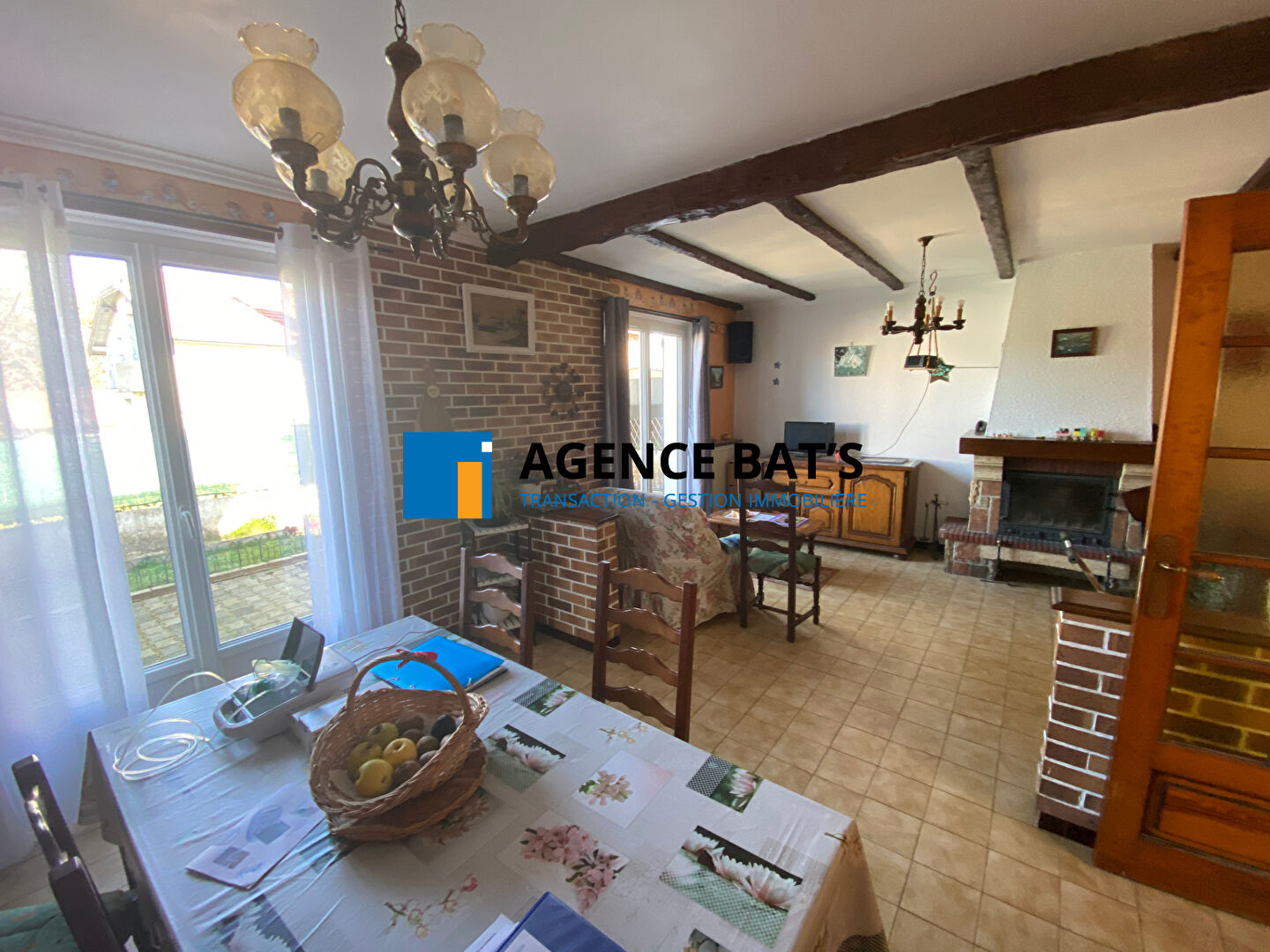 Photo Maison Mitoyenne au Chambon Feugerolles de 87 m2 image 2/4