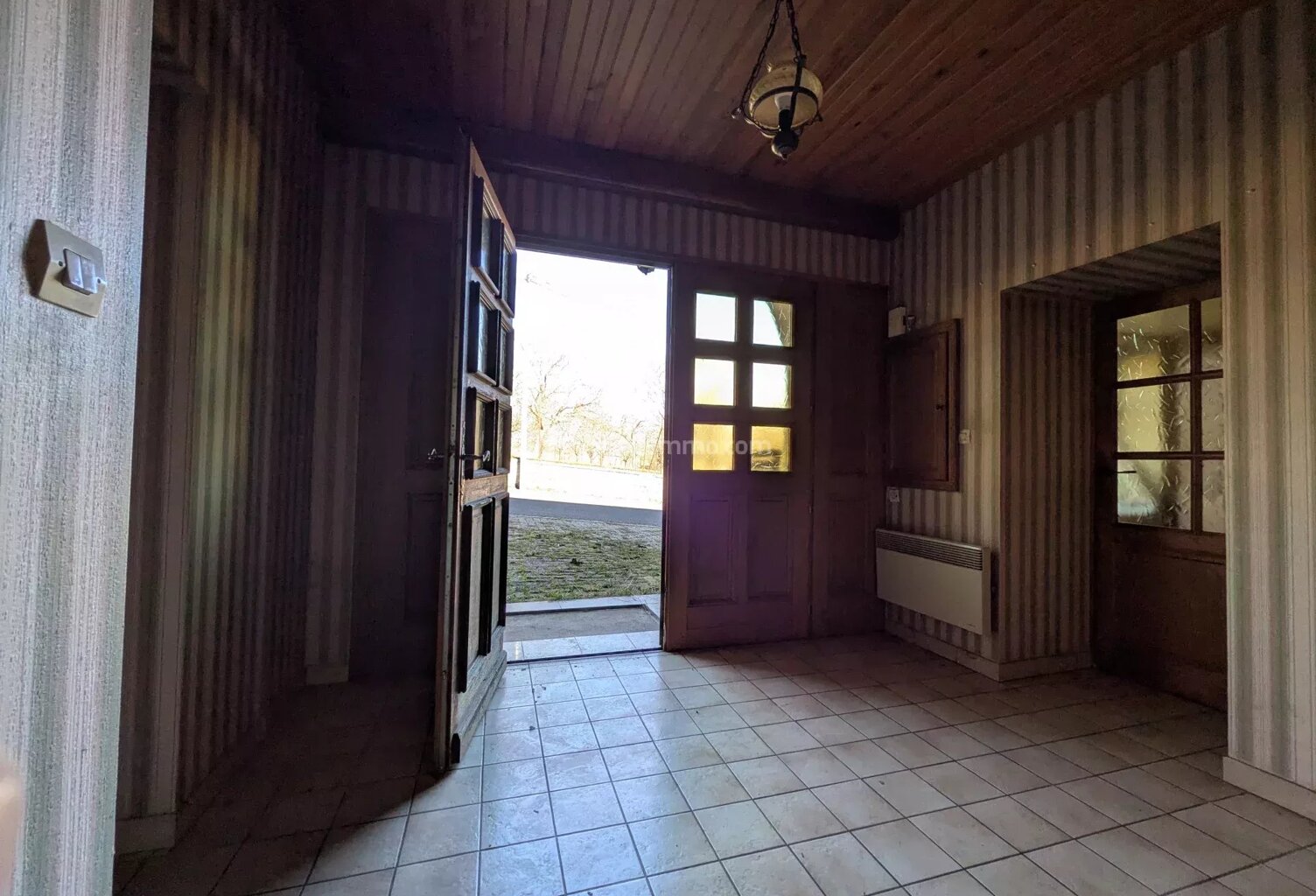 MAISON DE VILLAGE — photo 1