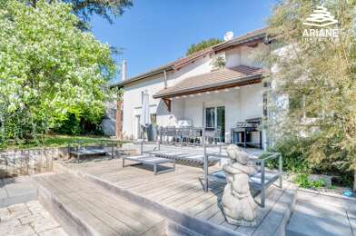 Maison 7 pièces 845000 €