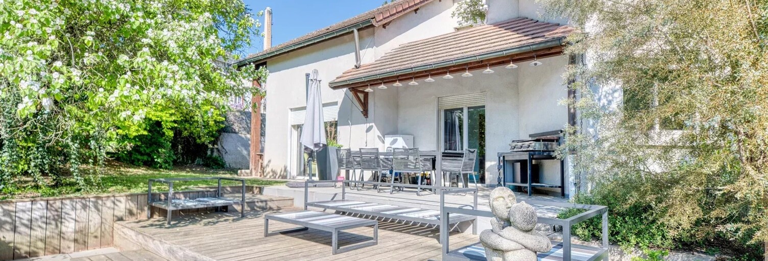 Maison 7 Pièces 230 m² à vendre à Vénissieux (69200)