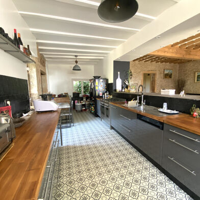 Maison 8 pièces 595000 €