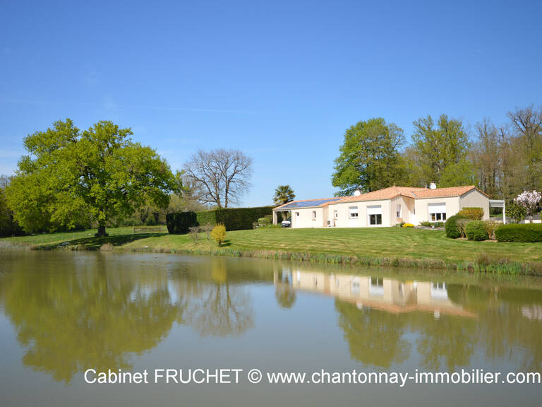Dans le bocage Vendéen - Environnement très privilégié - Pro — photo 1