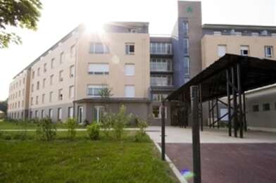 Appartement 1 pièces 60700 €