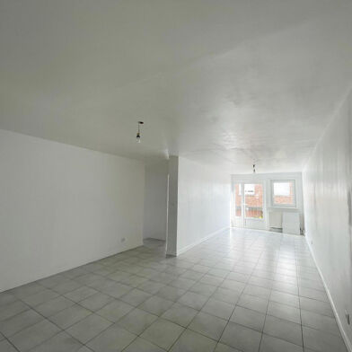 Appartement 3 pièces 700 €