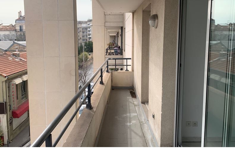 Appartement 2 pièces  à louer Marseille 8eme 13008