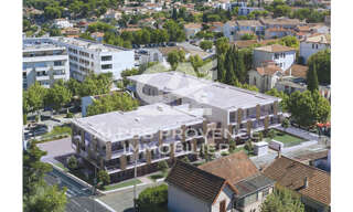 Commerce  246 m² à vendre à Rognac (13340)