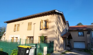 Immeuble  290 m² à vendre à Saint-Jean-de-Niost (01800)