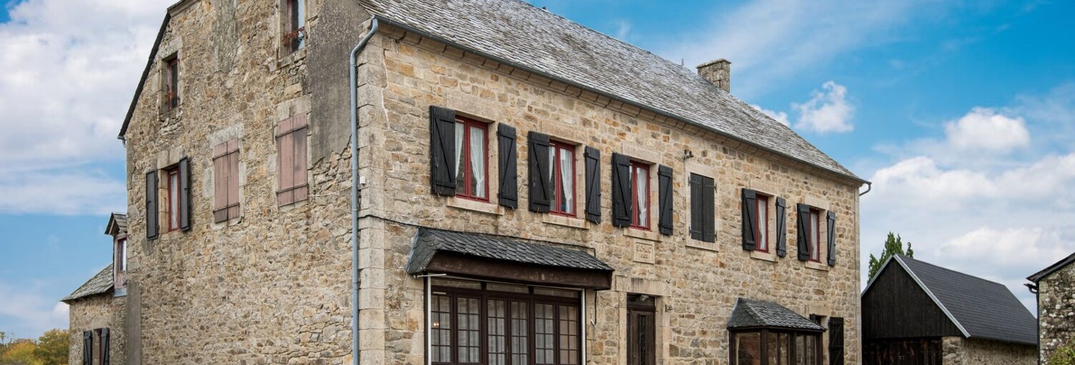 Maison 11 Pièces 275 m² à vendre à Saint-Paul (19150)